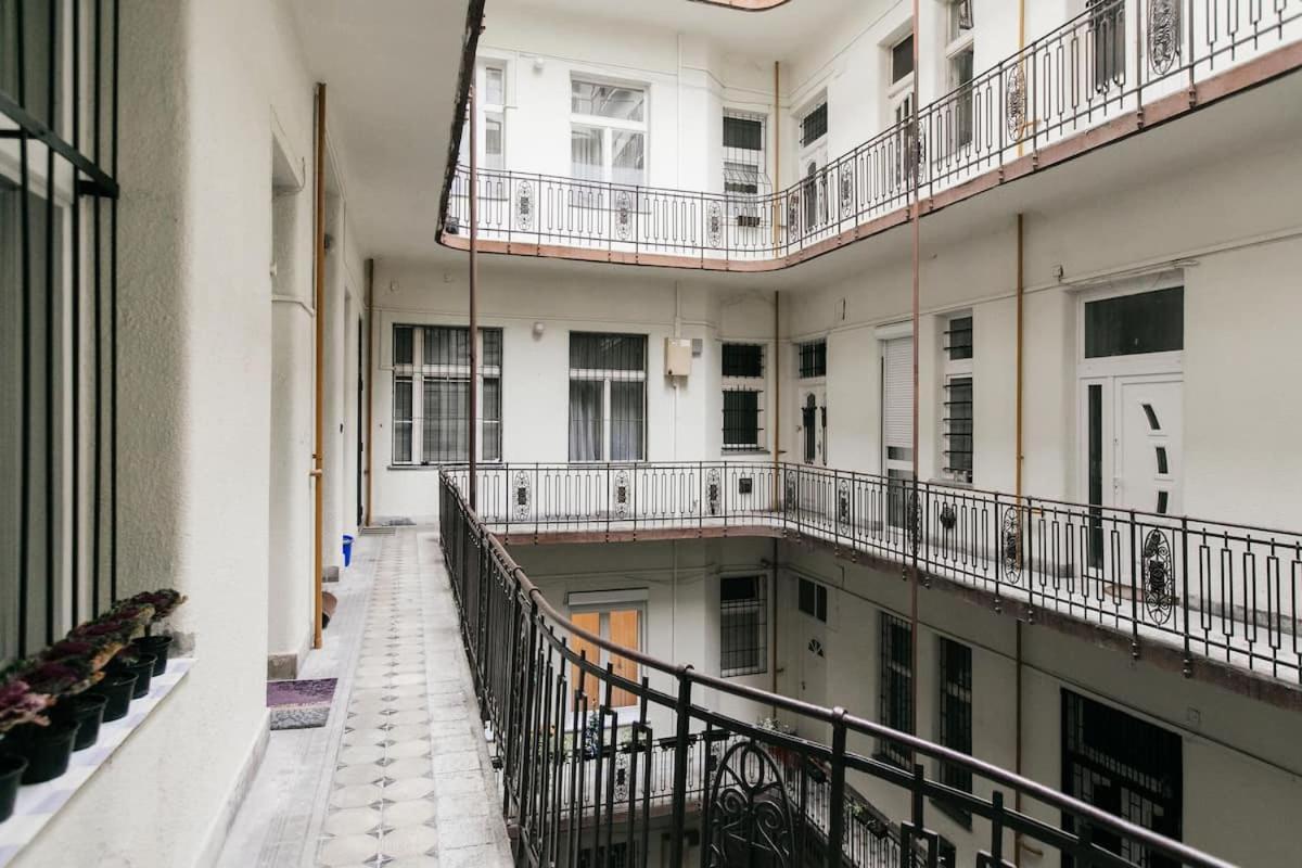 Balaton Apartment Central Budapest Extérieur photo